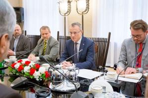 Wiceprzewodniczący Parlamentu Iranu Ali Mottahari w Warszawie