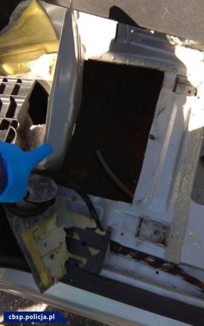 [VIDEO] Narkotyki przemycane do Polski miały być rozprowadzone w woj. lubelskim - plany pokrzyżowali policjanci z CBŚP i KMP z Lublina