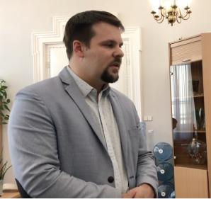 [VIDEO] Czy znów będą płonąć busy?! Marszałek Województwa Małopolskiego Witold Kozłowski nie widzi ujawnionego przez Krzysztofa Rutkowskiego zagrożenia na podległym sobie terenie! 