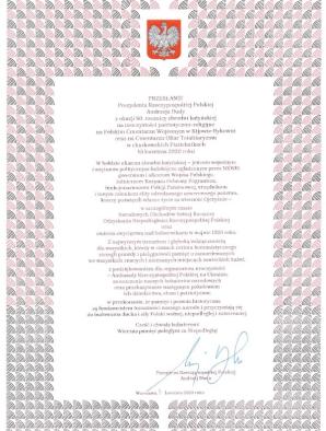 [VIDEO] Przesłanie Prezydenta RP i obchody 80. rocznicy Zbrodni Katyńskiej w Kijowie i Charkowie