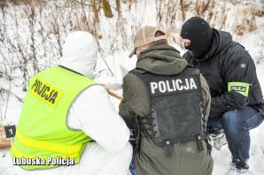 [VIDEO] Zbrodnia sprzed lat bliska wykrycia. Przełomowe działania policjantów z „ARCHIWUM X” z Gorzowa