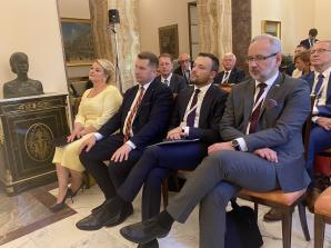 Polska i Włochy wobec kryzysów i wyzwań w sektorze ochrony zdrowia – konferencja z udziałem szefa MEiN