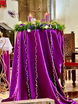 Słowo na 4 grudnia, drugą niedzielę Adwentu z Katedry w Tunisie. Nawiedzonej przez dwóch Świętych Papieży: Jana XXIII i Jana Pawła II podążających śladami nauczającego w tym regionie Świętego Augustyna