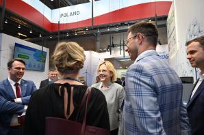 Minister klimatu i środowiska Anna Moskwa o polskiej energetyce wiatrowej na WindEurope w Danii