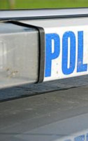 Wrocław: 14-latek postanowił przejechać się autem brata