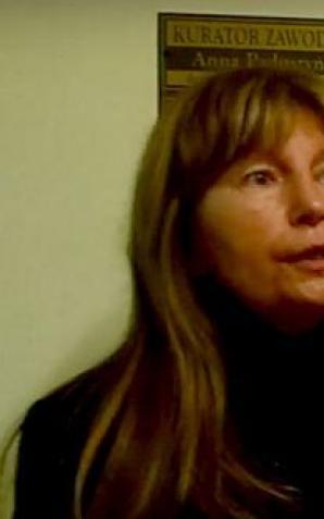 [VIDEO] Czy biznesmenka będzie grabić liście i odśnieżać przez skandaliczne zeznania policjantów? Bożena Zalewska czeka na kontrolę Ministerstwa Sprawiedliwości w Okręgu Świdnickim!