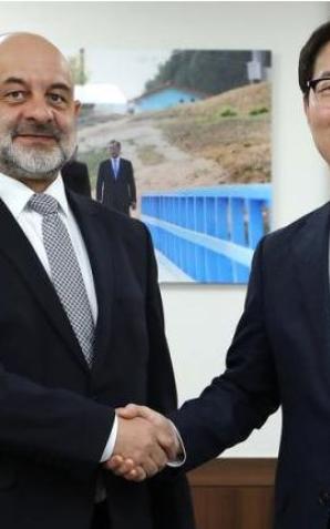 O trwałym pokoju Wiceminister Maciej Lang w Republice Korei Południowej