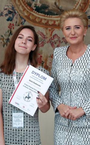 Pierwsza Dama: Edukacja jest najlepszą inwestycją we wzmacnianie pozycji polskiej mniejszości narodowej