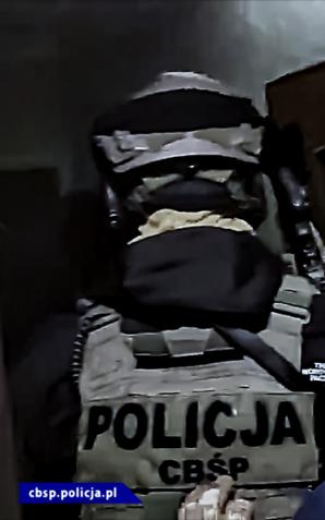 [VIDEO] CBŚP, PK i służby szwedzkie zlikwidowały kanał przemytu broni i narkotyków do Szwecji