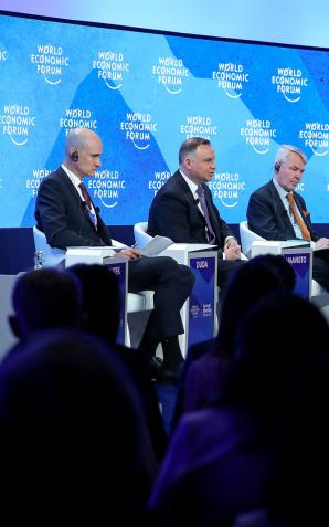 Andrzej Duda na Forum Ekonomicznym w Davos. Główne tematy rozmów Prezydenta RP na WEF to sytuacja na Ukrainie
