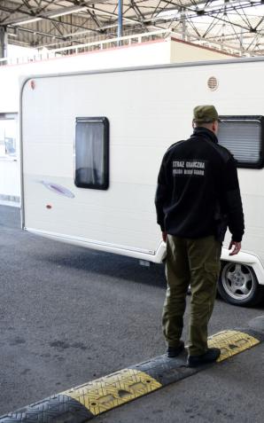 Przyczepa nie dojechała na Ukrainę. Ukrainiec też