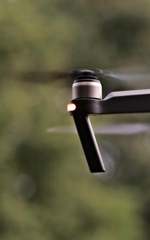 Łatwiejszy wywóz z Polski dronów na Ukrainę. Rozporządzenie z podpisem ministra Budy