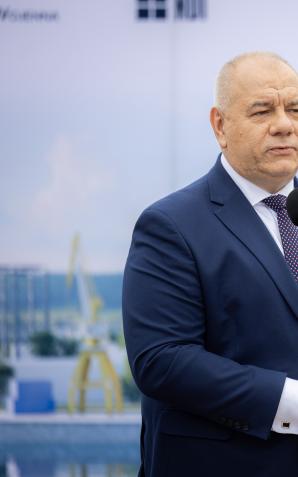 Wicepremier Jacek Sasin: inwestycja w Stoczni Wojennej w Gdyni wzmocni pozycję i bezpieczeństwo Polski