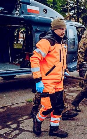 [VIDEO] Wojsko aktywnie walczy z powodzią i wspiera potrzebujących