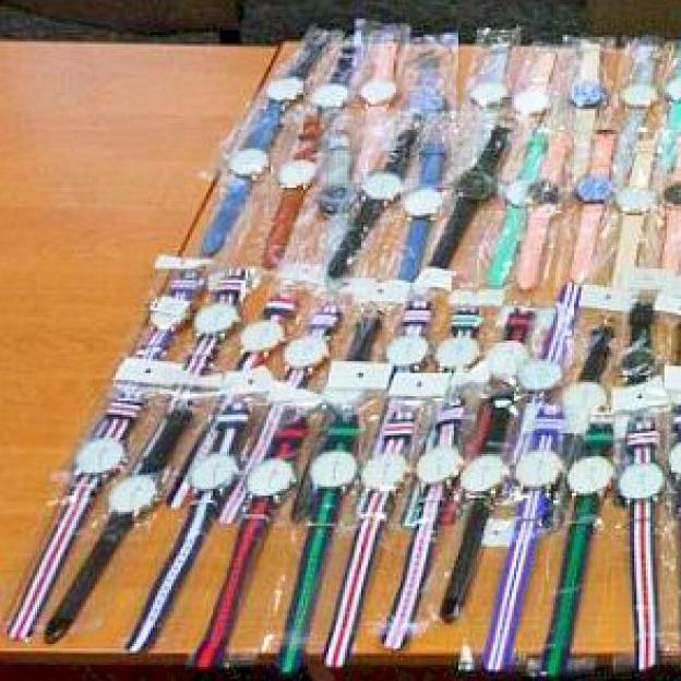 Wpadł w ręce policji, bo oferował w Internecie zegarki znanych marek, za dużo niższą cenę