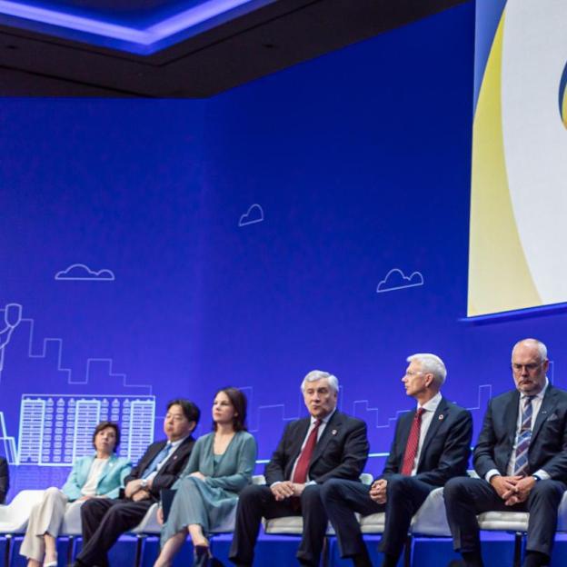 Minister Zbigniew Rau wystąpił na konferencji „Ukraine Recovery Conference” w Londynie