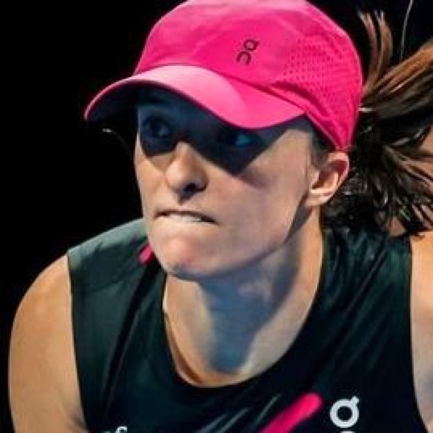 WTA Dubaj: Iga Świątek z trudem pokonała Amerykankę 6:4, 6:4! Już Polka zmierzy się z Ukrainką Eliną Switoliną!