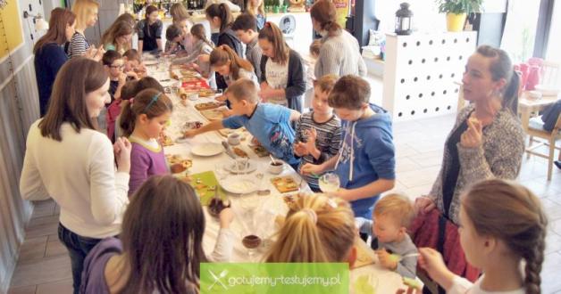 Ferie trwają – najmłodszych zapraszamy na ciasteczkowe warsztaty 