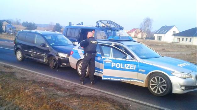 Polsko-Niemiecki Pościg za skradzionym volkswagenem – 21-latek w rękach policji