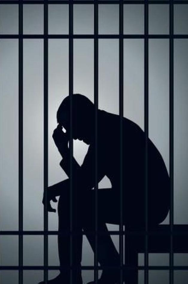 Lubin: areszt dla mężczyzny za stosowanie przemocy wobec babci i mamy, nękanie koleżanki i przywłaszczenie mienia