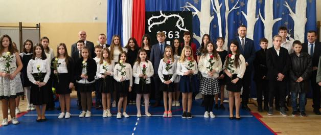 Wizyta szefa MEiN w Szkole Podstawowej im. Powstańców Styczniowych w Baranowie