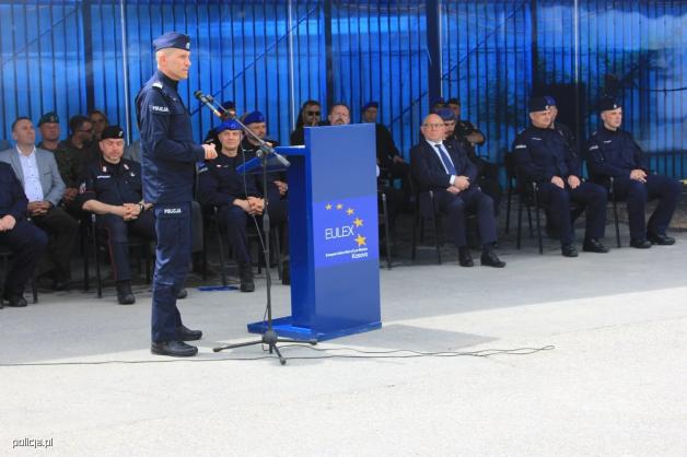 Odznaka dla policjantów biorących udział w misji EULEX w Kosowie